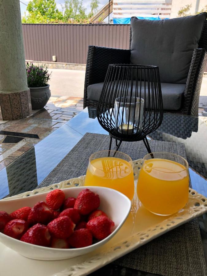 Sobe Darko Cindric Hotell Karlovac Exteriör bild